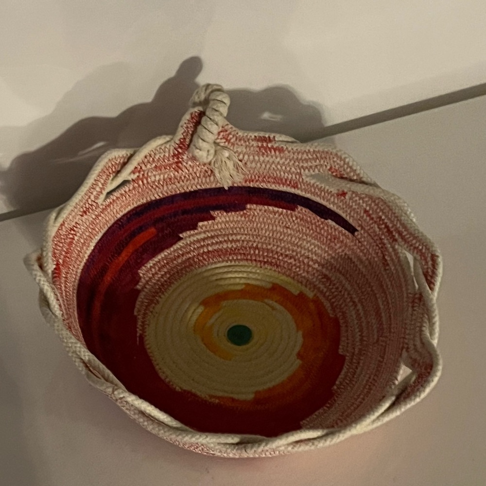 THINGSiLIKE has hand crafted baskets for sale